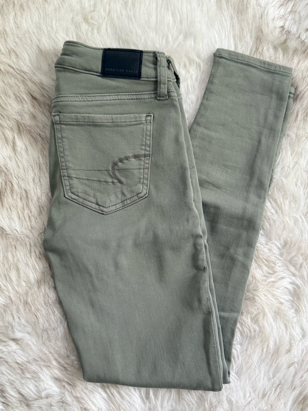 American Eagle Outfitters light Olive Green Stretch Jeans